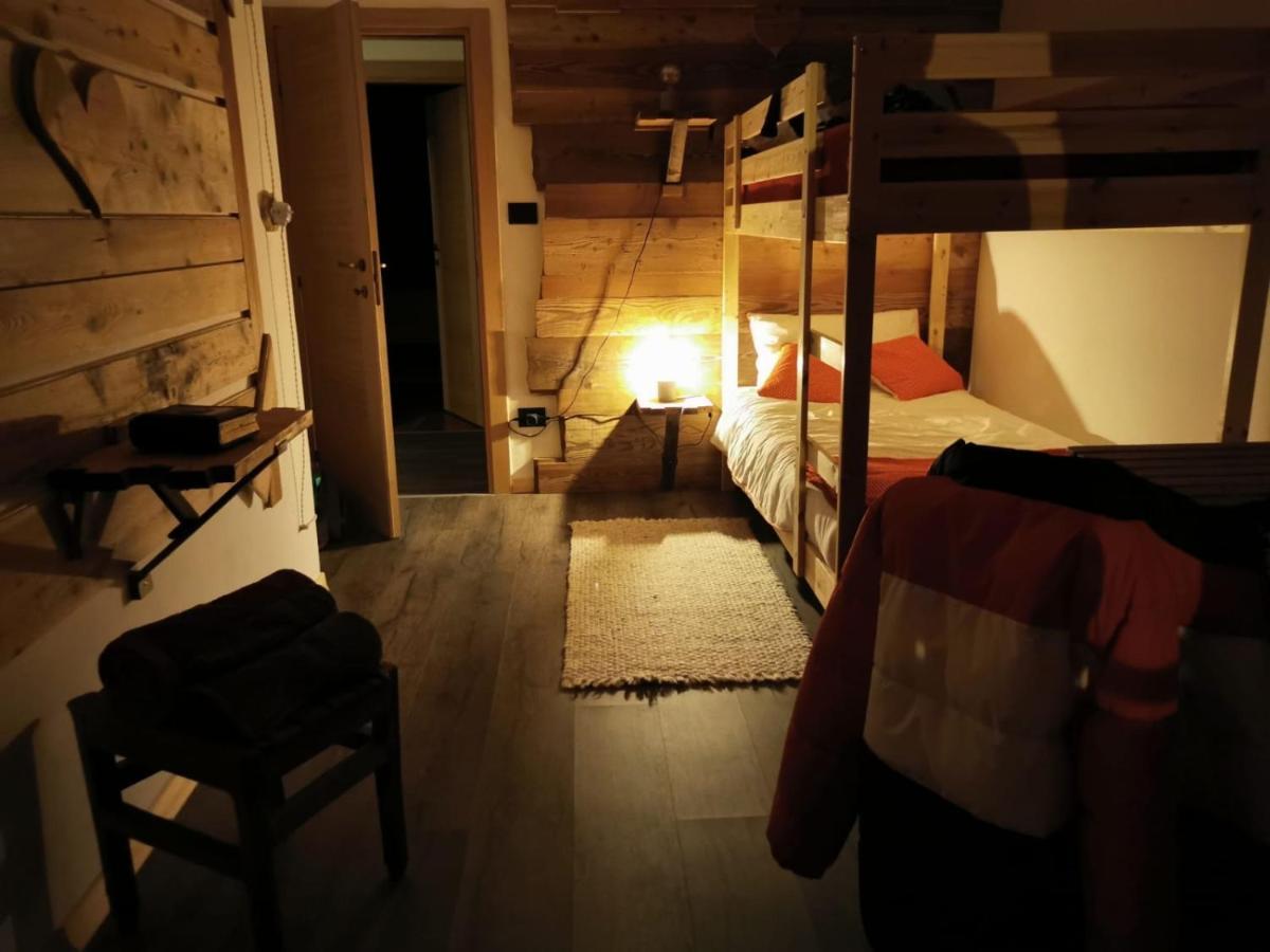 Maison Rongier nel centro di Cogne Esterno foto