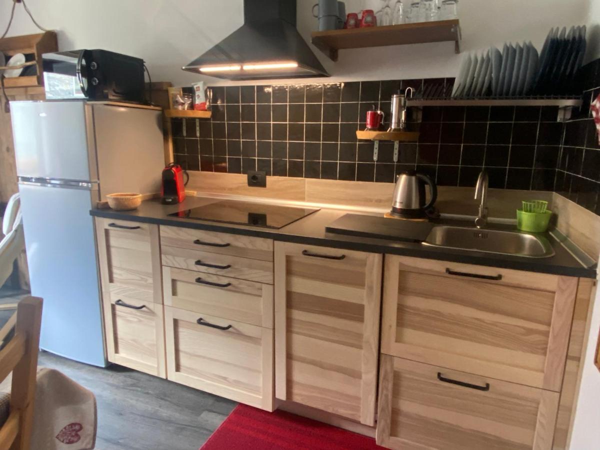 Maison Rongier nel centro di Cogne Esterno foto